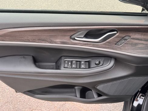 New 2026 Jeep Grand Cherokee Limited w/ Limited Altitude Package AWD/4WD image 9
