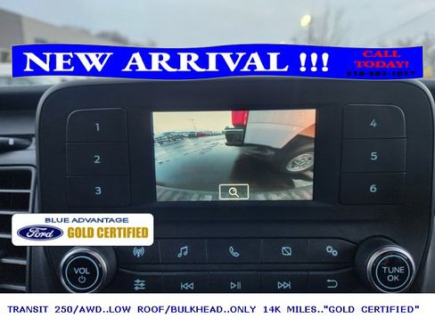 Used 2023 Ford Transit 250 Low Roof AWD w/ Exterior Upgrade Package image 16