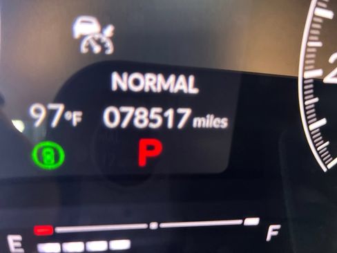 Used 2023 Honda Civic Sport image 16