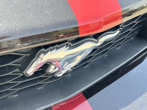 Used 2007 Ford Mustang GT Premium RWD image 5