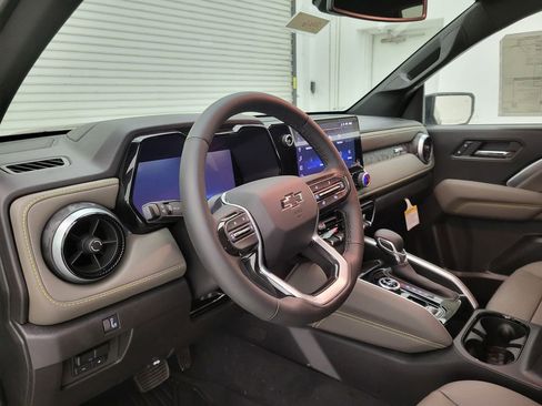 New 2026 Chevrolet Colorado ZR2 w/ Technology Package image 34