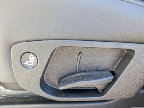 New 2025 Kia Telluride EX image 17