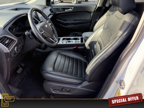 Used 2024 Ford Edge SEL image 13