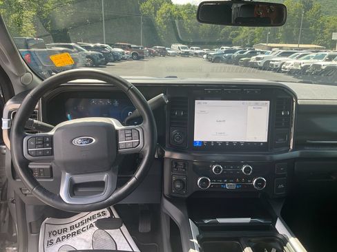 Used 2024 Ford F250 Lariat w/ Lariat Ultimate Package AWD/4WD image 20