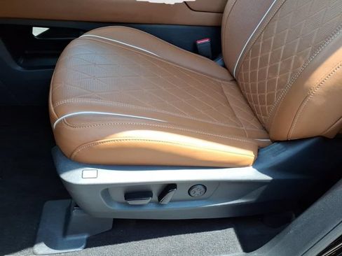 Certified 2025 INFINITI QX60 Autograph w/ Cargo Package AWD/4WD image 6