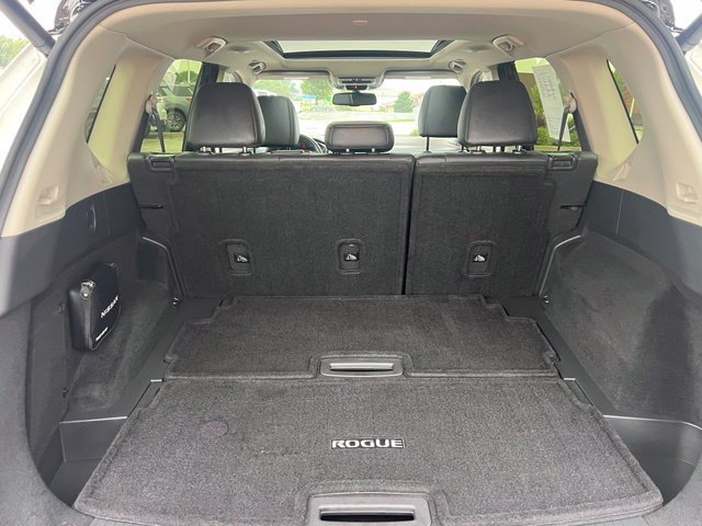 Used 2023 Nissan Rogue SL w/ SL Premium Package AWD/4WD image 18