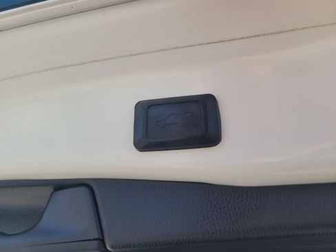 Used 2025 Toyota RAV4 XLE Premium w/ Weather Package AWD/4WD image 27