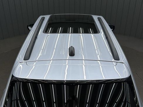 Used 2024 Jeep Grand Cherokee Limited 4xe w/ Luxury Tech Group II image 15