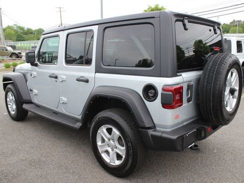 Used 2023 Jeep Wrangler Unlimited Sport AWD/4WD image 24