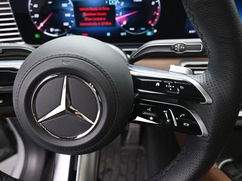 Used 2026 Mercedes-Benz GLS 450 4MATIC image 16