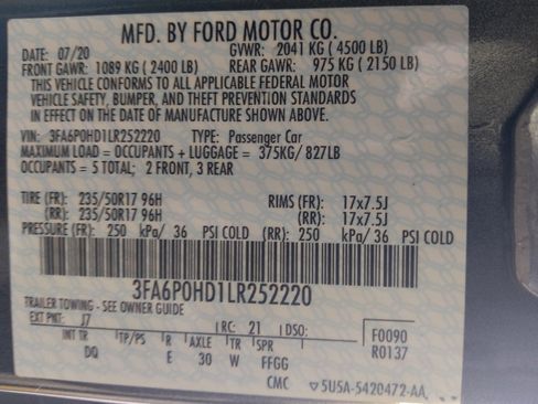 Used 2020 Ford Fusion SE FWD image 33