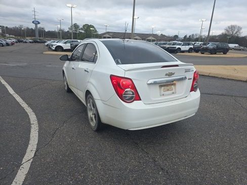 Used 2015 Chevrolet Sonic LTZ image 5