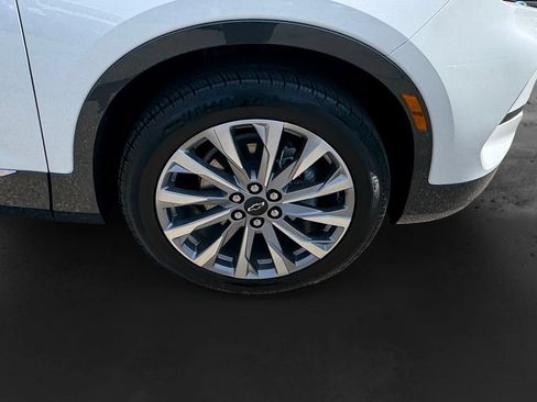 Used 2024 Chevrolet Blazer Premier w/ Driver Confidence II Package AWD/4WD image 13