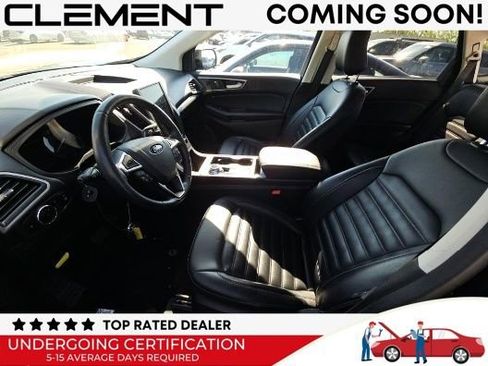 Used 2024 Ford Edge SEL w/ Convenience Package AWD/4WD image 3