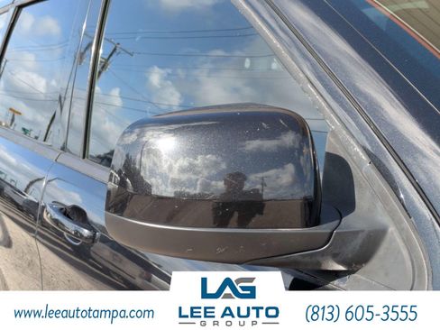 Used 2011 Jeep Grand Cherokee Laredo w/ Trailer Tow Group AWD/4WD image 11