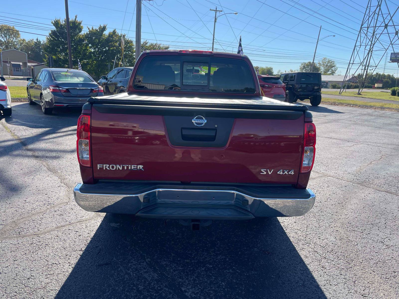 Used 2017 Nissan Frontier SV AWD/4WD image 6