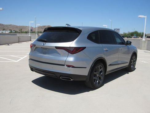 Certified 2023 Acura MDX A-Spec AWD/4WD image 5