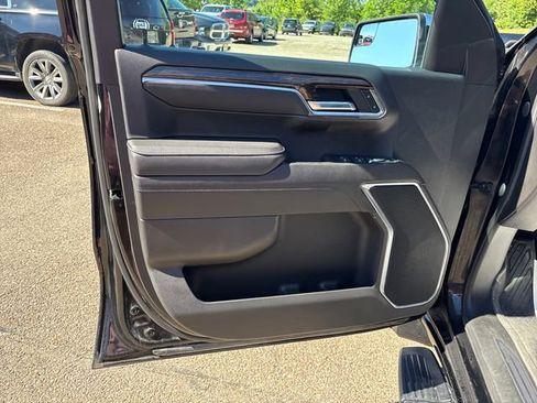 Used 2023 GMC Sierra 1500 SLE AWD/4WD image 7