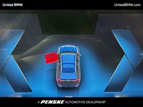 Used 2024 BMW X7 xDrive40i w/ Executive Package image 7