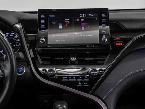 Used 2024 Toyota Camry XSE image 13