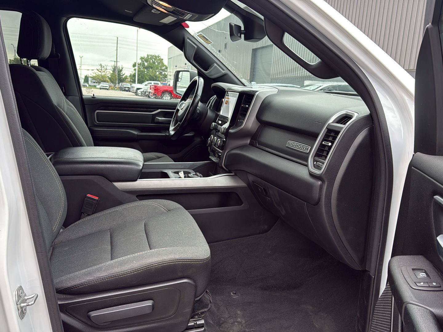 Used 2022 RAM 1500 Big Horn AWD/4WD image 12