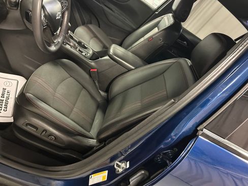 Used 2022 Chevrolet Equinox RS image 12