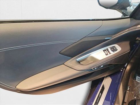 New 2025 Chevrolet Corvette E-Ray image 7
