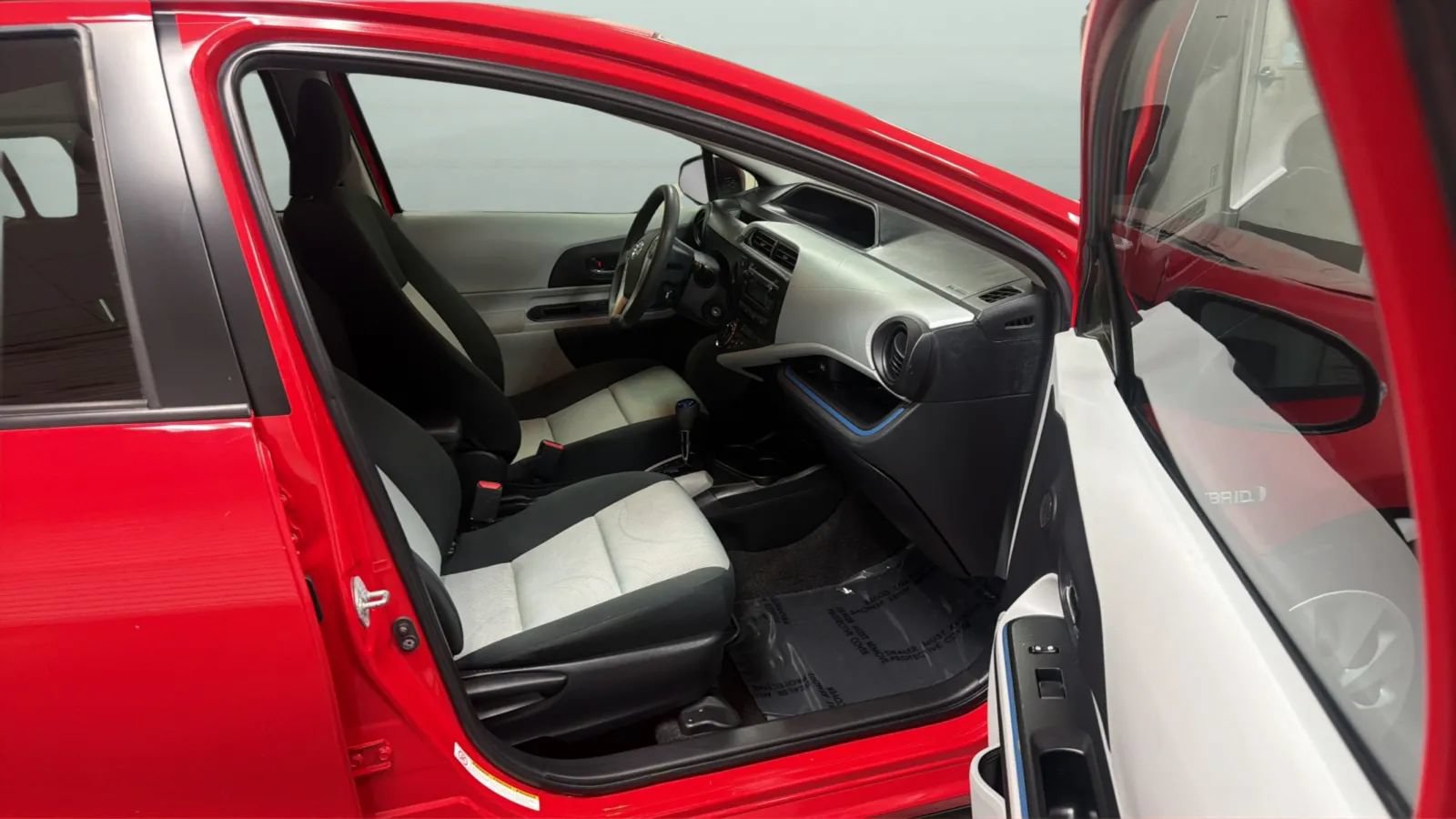 Used 2012 Toyota Prius C Two FWD image 17