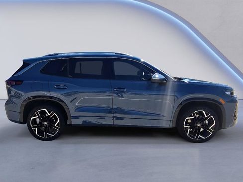 Used 2025 Volkswagen Tiguan SEL R-Line AWD/4WD image 7