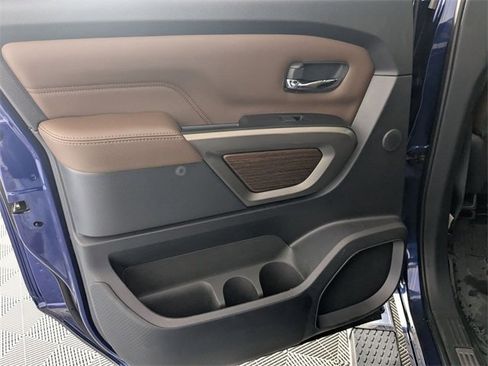 Used 2024 Nissan Titan Platinum Reserve w/ Moonroof Package image 29