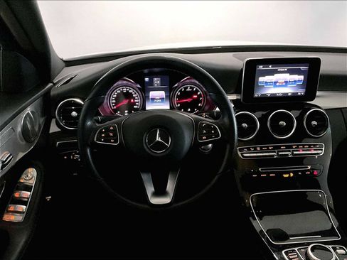 Used 2018 Mercedes-Benz C 300 Sedan image 16