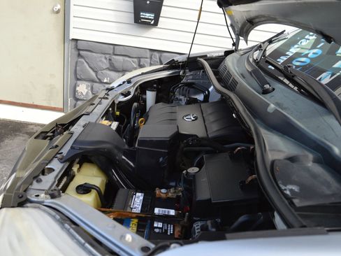 Used 2011 Toyota Sienna LE image 41