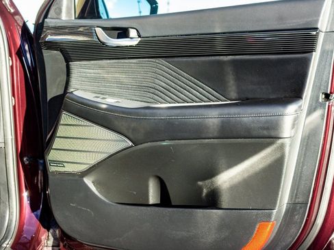 Used 2024 Hyundai Palisade Calligraphy image 23