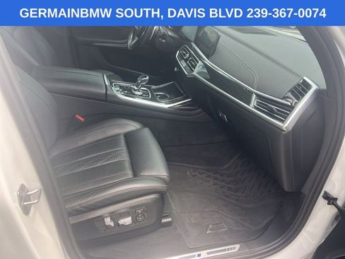 Certified 2022 BMW X7 xDrive40i w/ M Sport Package AWD/4WD image 18