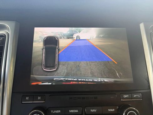 Used 2017 Porsche Macan AWD/4WD image 33