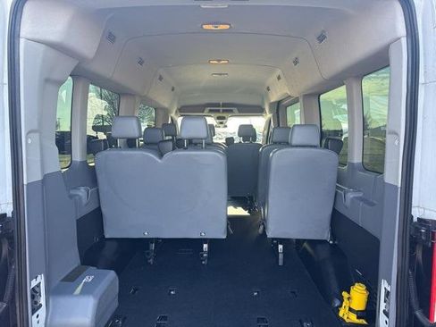 Used 2019 Ford Transit 350 XL image 11