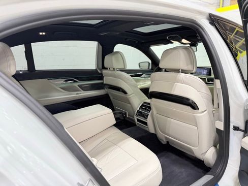 Used 2022 BMW 750i xDrive 750i xDrive w/ Executive Package image 52