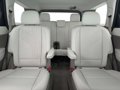 New 2026 Hyundai Palisade FWD Hybrid image 16