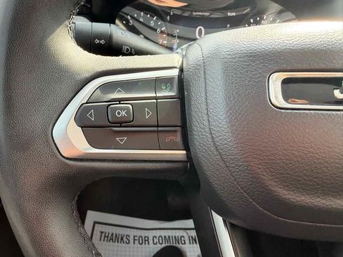 Used 2024 Jeep Compass Latitude w/ Sun and Sound Group image 29