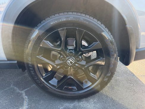 Certified 2024 Honda HR-V Sport image 22