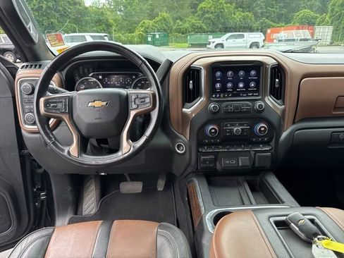 Used 2020 Chevrolet Silverado 2500 High Country AWD/4WD image 15