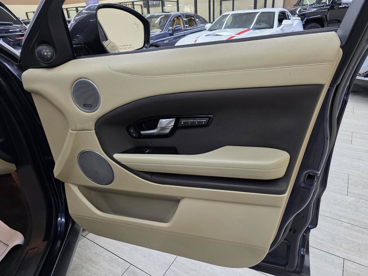 Used 2016 Land Rover Range Rover Evoque SE Premium AWD/4WD image 42