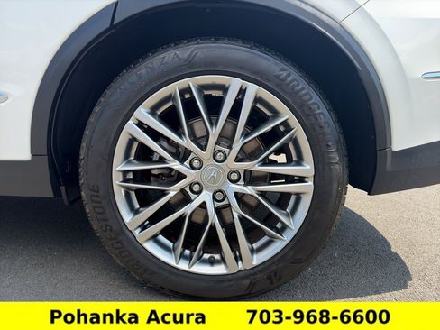 Used 2024 Acura MDX SH-AWD w/ Advance Package image 28