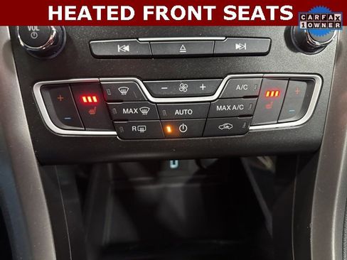 Used 2018 Ford Fusion Energi SE image 3