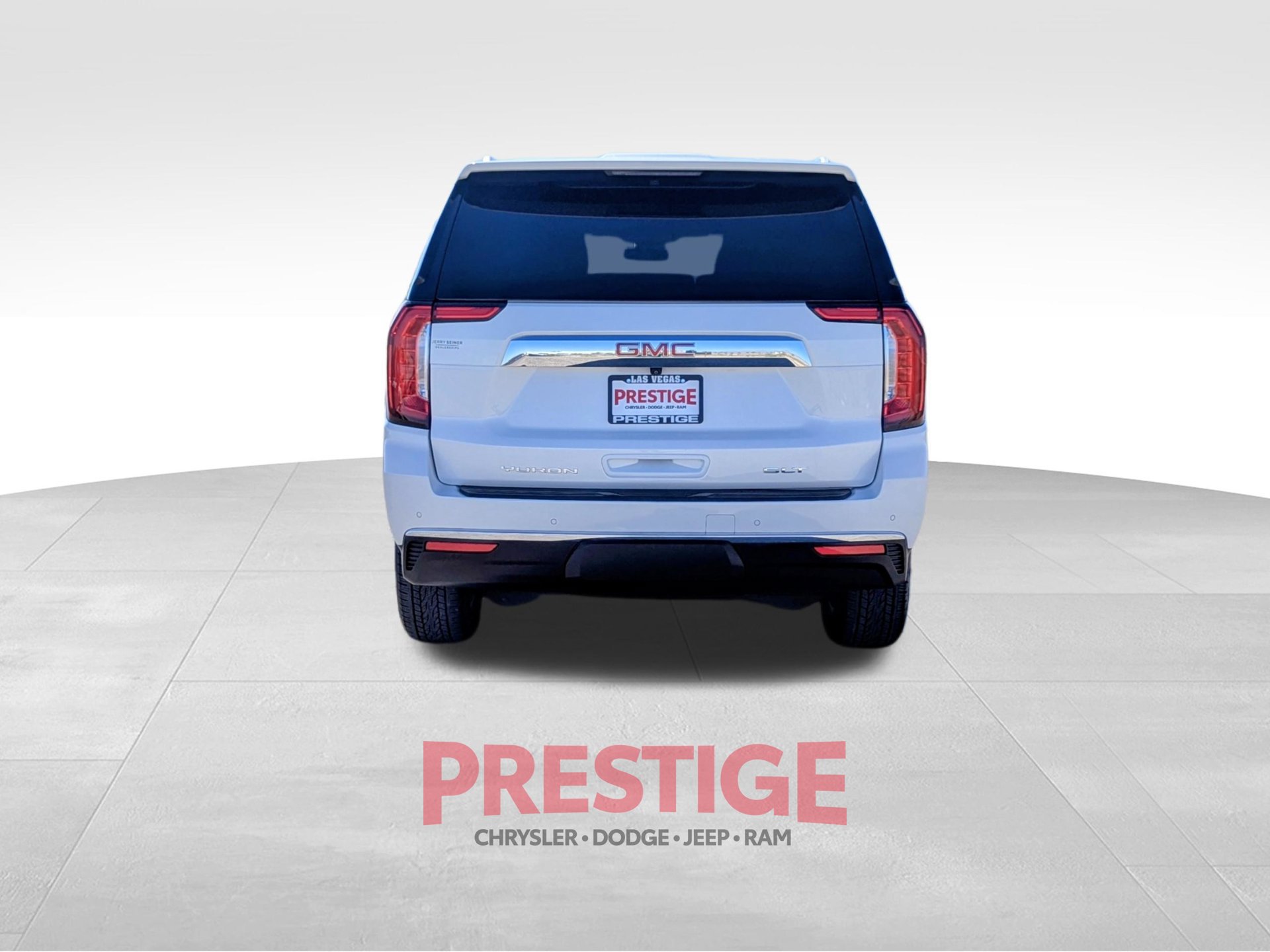 Used 2024 GMC Yukon XL SLT w/ SLT Premium Package AWD/4WD image 9