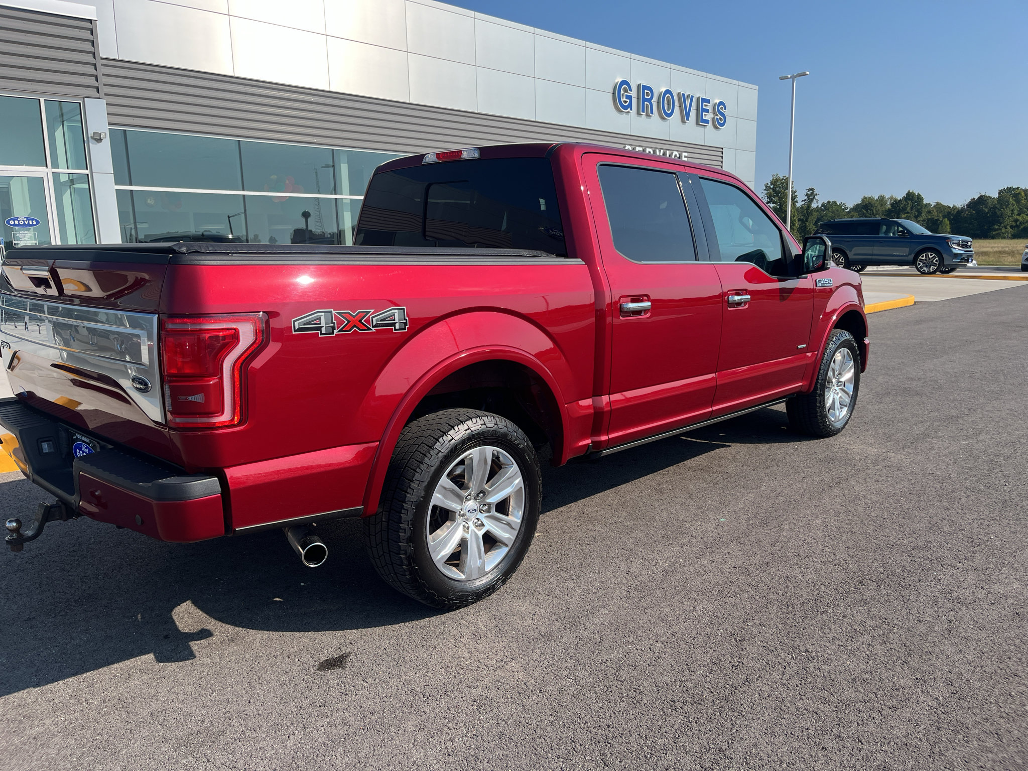 Used 2015 Ford F150 Platinum w/ Technology Package AWD/4WD image 5