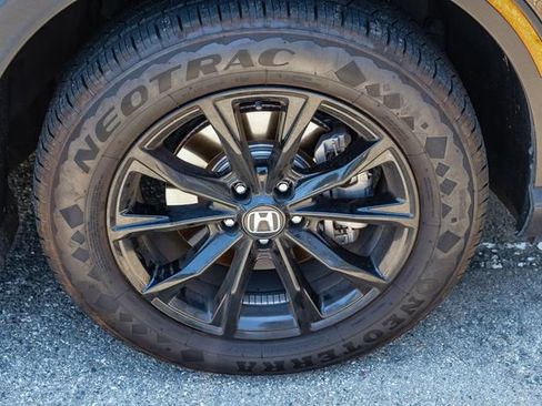 Used 2024 Honda CR-V Sport image 9