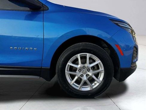 Used 2024 Chevrolet Equinox LS w/ LS Convenience Package FWD image 54