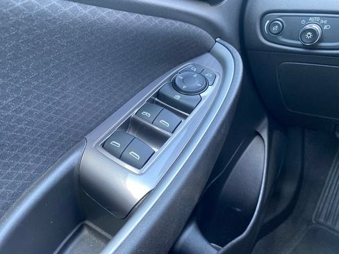 Used 2023 Chevrolet Malibu LT FWD image 29