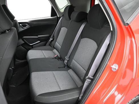 Used 2021 Kia Soul GT-Line FWD image 32